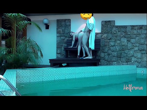 ❤️ Baas noeget faam nei it swimbad, mar koe net wjerstean in hot Anale porno by porno fy.stroybassein.ru ❤